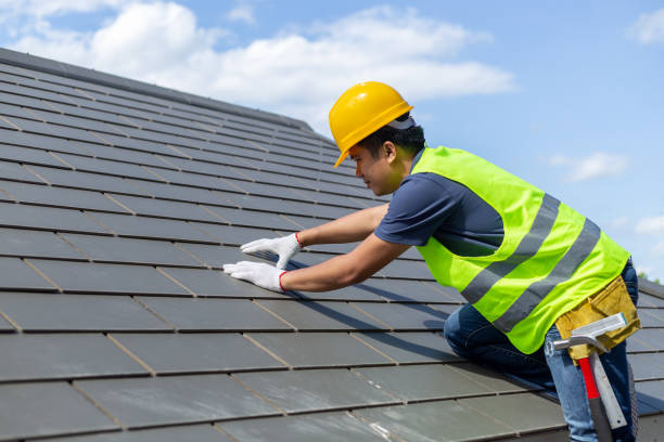 Best Emergency Roof Repair Services  in Spring Hill, KS